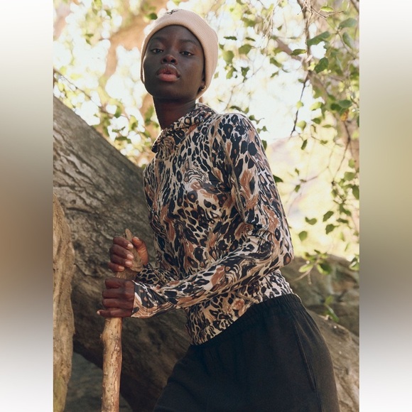 Free People Printed Layer Long Sleeve Top With Hood Faded Leopard Combo Size XL - Picture 1 of 15